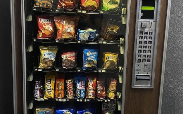 Newton Inn In Newton, KS