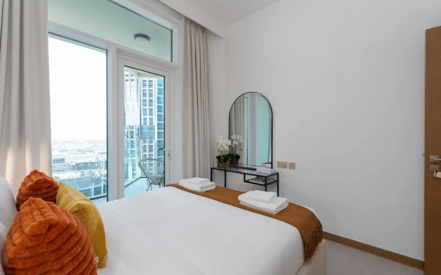 Vibrant 2BR Miami Vibes at Business Bay