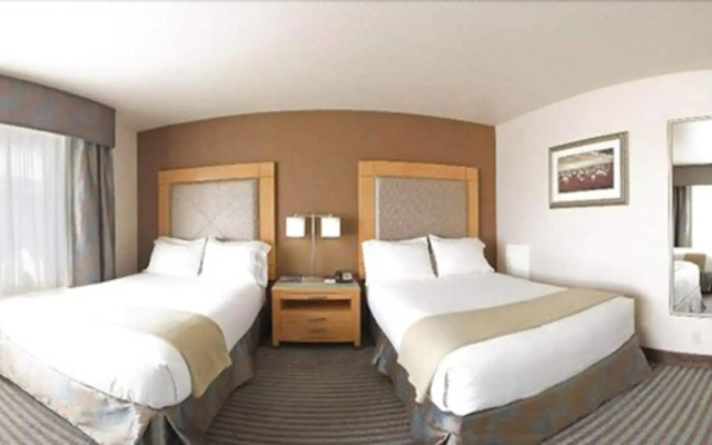Holiday Inn Express Monterey-Cannery Row by IHG
