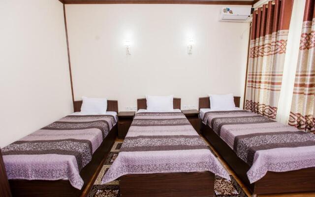 Xurshidabonu Guest House