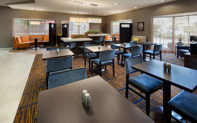 Courtyard by Marriott Cleveland Beachwood