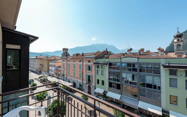 Casa Lucia in Riva Town