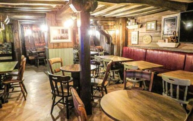 The Spiceship Inn