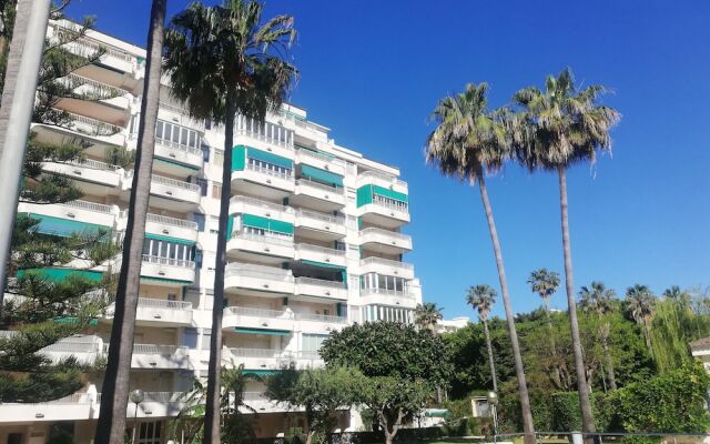 1.parque IV esc 2 6º pta 12