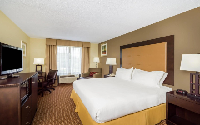 Holiday Inn Express North East by IHG