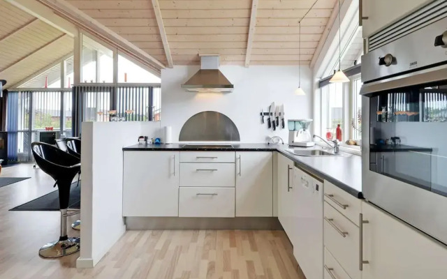 6 Person Holiday Home in Tarm