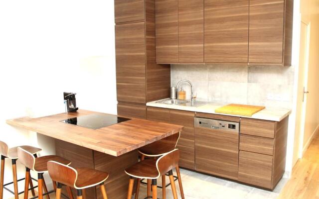 Montmartre - 3 Bedrooms apartment - 6 Guests - AC
