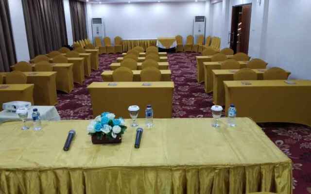 Grand Tembaga Hotel