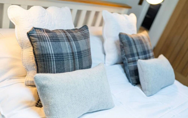 Rowanbank Cabin - A Gorgeous Country Escape