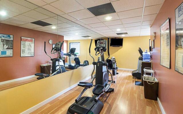 Shary Inn and Suites