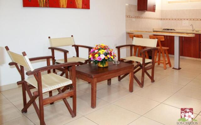 Apartahotel Los Cerezos