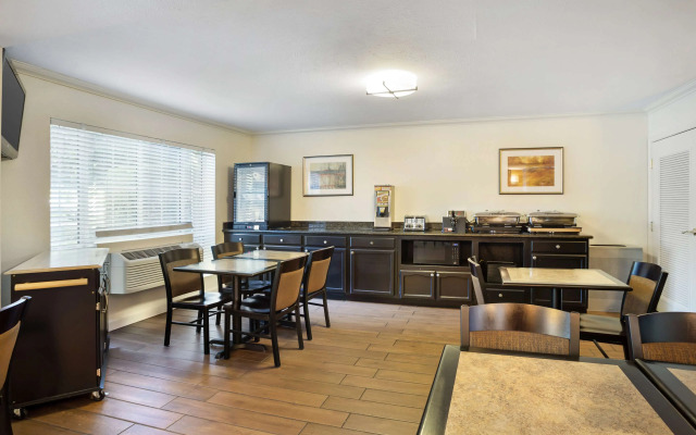 Best Western Clovis Cole