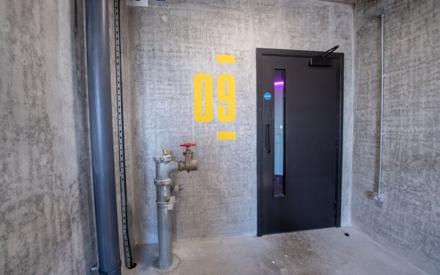 Stylish warehouse apartment in Central Cardiff