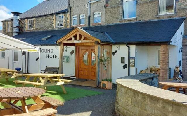 The Greyhound Hotel