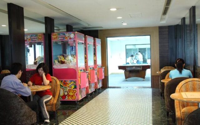 Hooyai Hotel