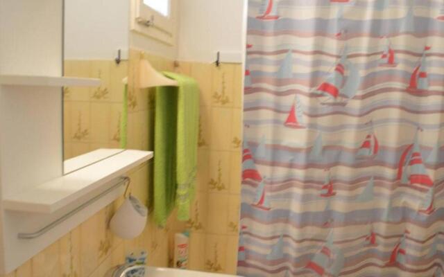 Appartement Le Lavandou, 1 pièce, 4 personnes - FR-1-251-187