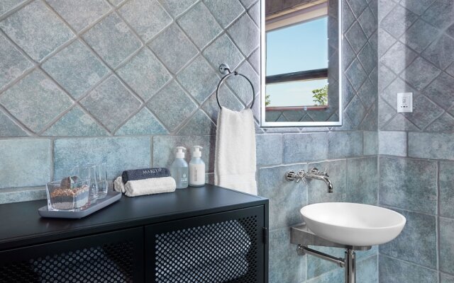 The Cliffside Boutique Getaway