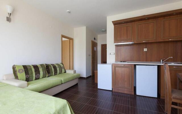 One Bedroom Apartment with Large Balcony