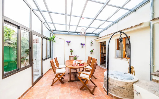 Pegaso in Campanet With 4 Bedrooms and 2 Bathrooms