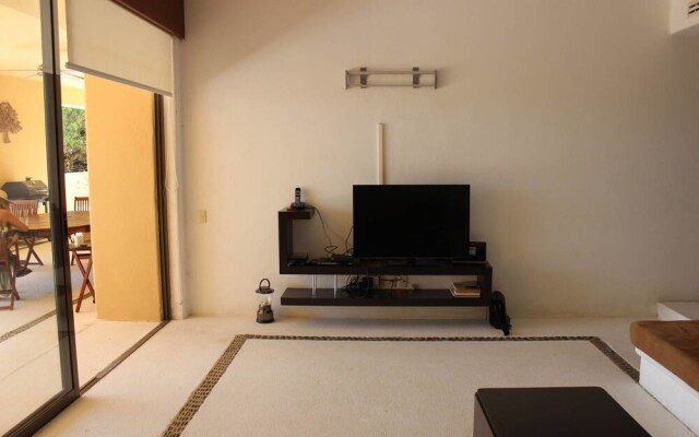 4BR APT IN Paseo DE LA Playa 35, Acapulco Diamante