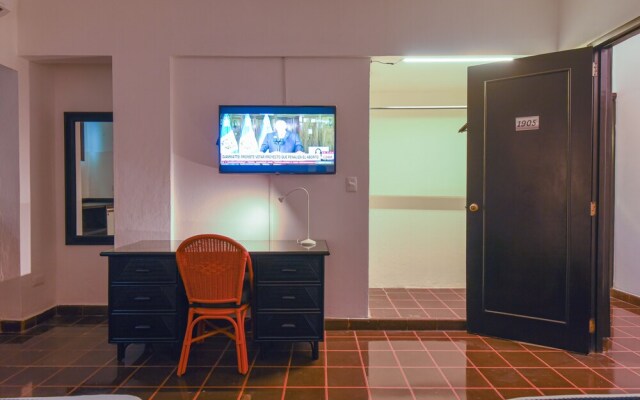 PH 19 Guesthouse Hotel in Gazcue