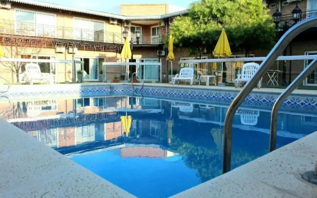 Marvic Hotel