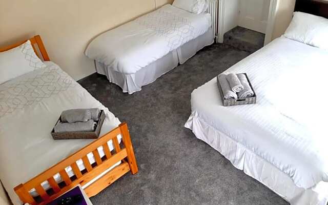 Railway Bar Accommodation