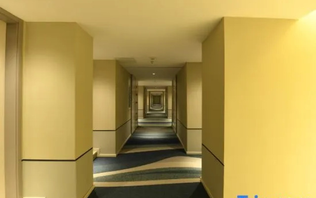 Homeinn Selected Hotel (Hohhot Gymnasium Inner Mongolia University of Technology)