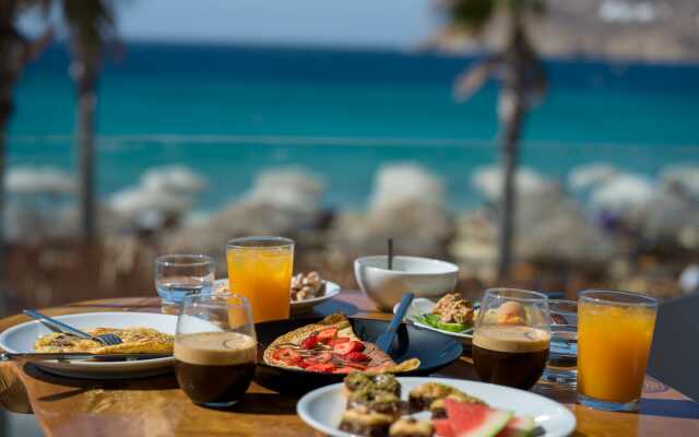 Arte & Mare Elia Luxury Suites & Idolio Vllas