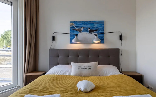 Holiday Home Sint-annaland Near Zeeland Beach