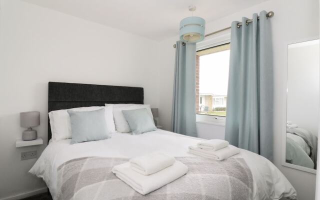 145 Sunbeach Chalet