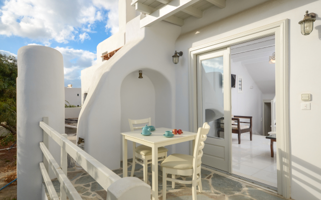 Naxian Queen Luxury Villas & Suites