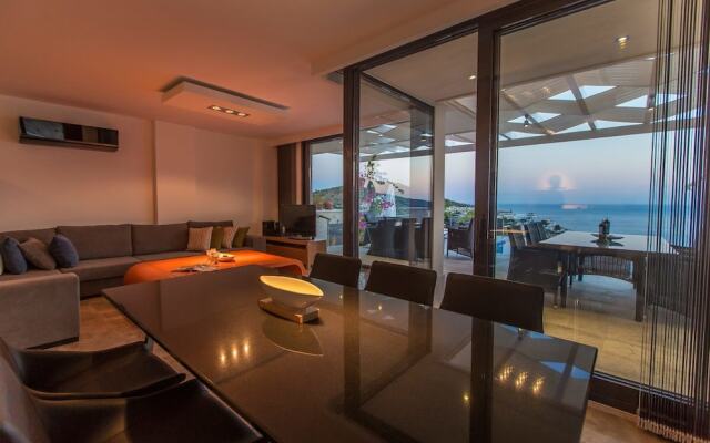 Villa Coast 1