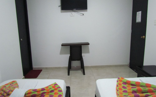 Hotel Diamonds