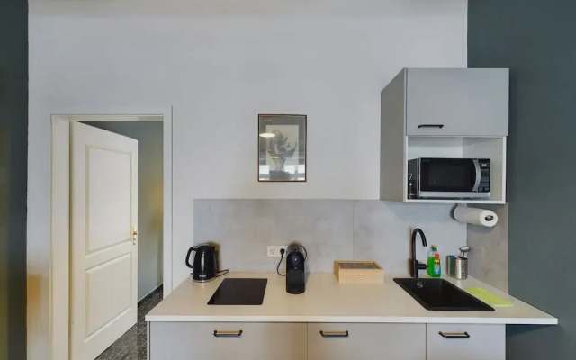 Art Apartments