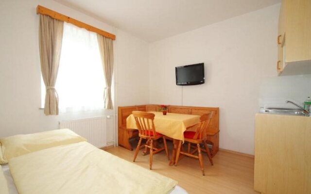 Apartments Rozle