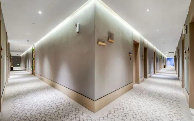 Hangzhou Tongbai Hotel