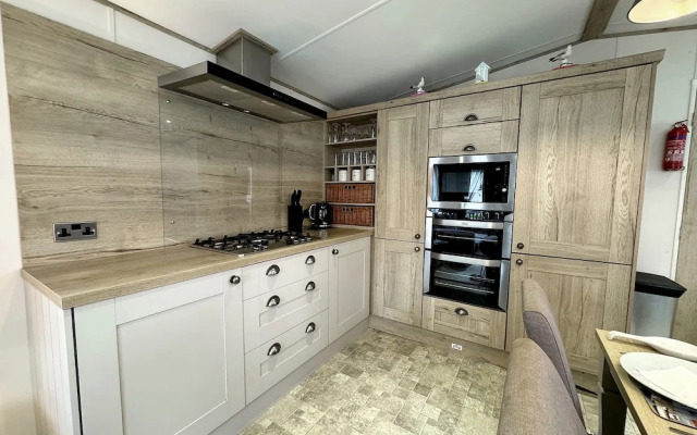 Hopton Lodge Retreat