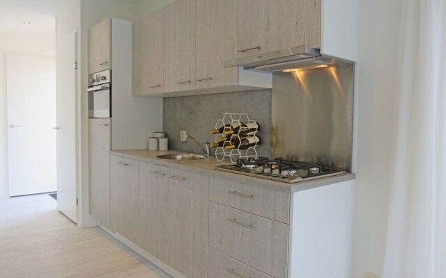 Modern Chalet With Dishwasher, Near the Beach