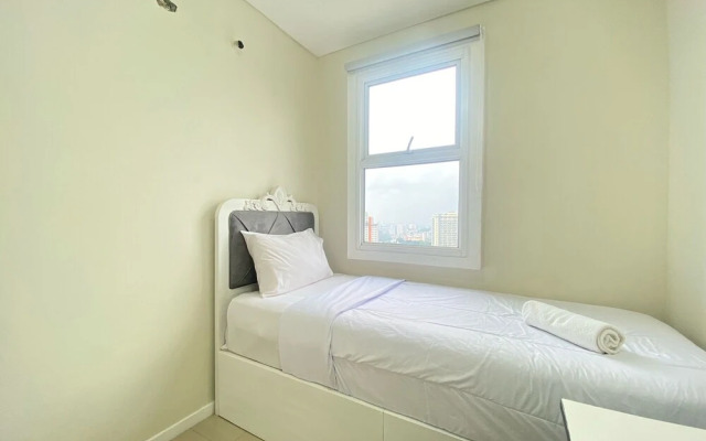 Spacious 2Br Apartment At Parahyangan Residence