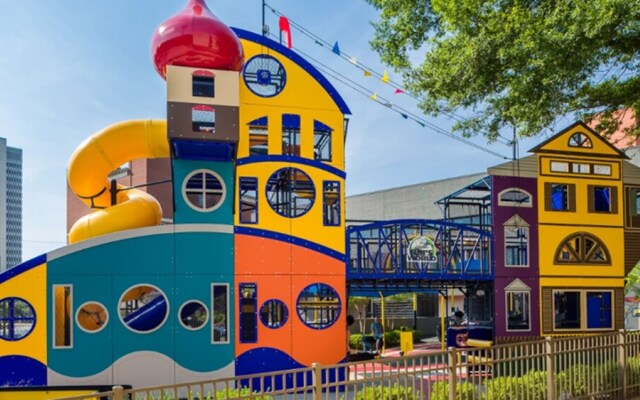 Ocean Boulevard 3BD DLX