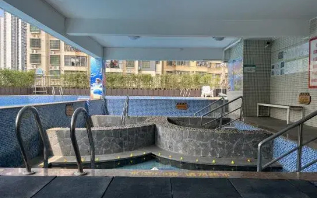 Vienna International Hotel(Haikou East Railway Station& Longfor Paradise Walk Hotel)