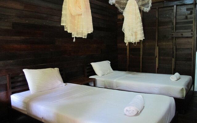 Namkhong Guesthouse & Resort