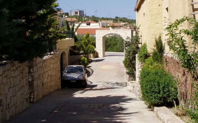 Inspired Villa Christina Ii With Private Pool and Garden