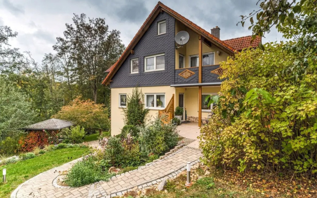 Apartment in Marktrodach With Sauna & Garden