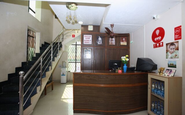 OYO 22670 Flagship Castle Apartment