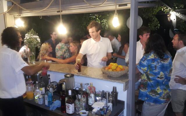 Ece Hotel Sovalye Island