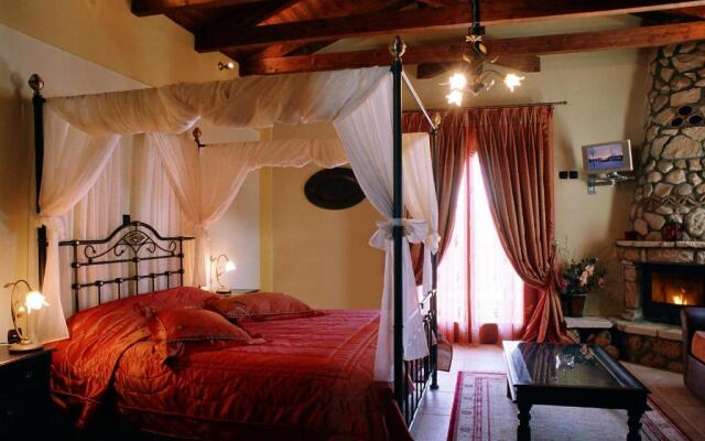 Aiolides Hotel