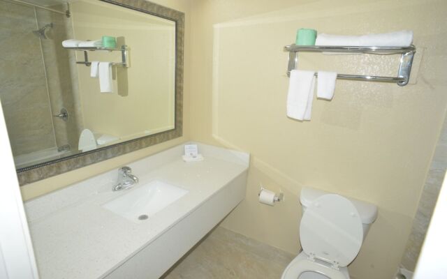 Georgetown Plaza Motel