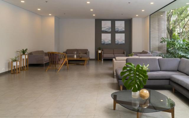 Apartamentos Class Suites by HOUSY HOST